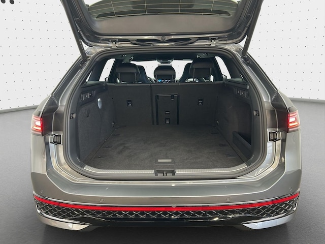 Volkswagen Passat 2.0 TDI DSG IQ.Drive R-Line