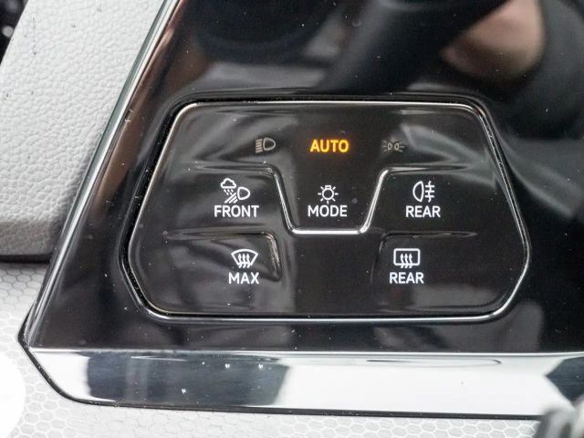 Volkswagen Golf 2.0 TSI DSG GTI Golf VIII