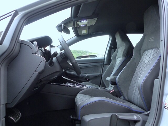 Volkswagen Golf 1.5 eTSI DSG