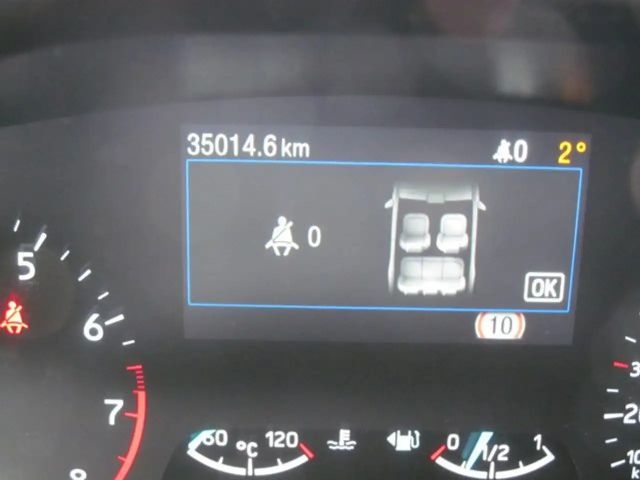 Ford Focus Cool & Connect