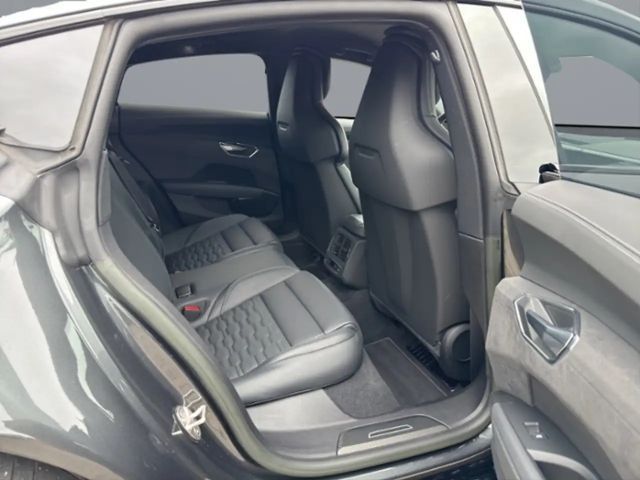 Audi RS e-tron GT Quattro