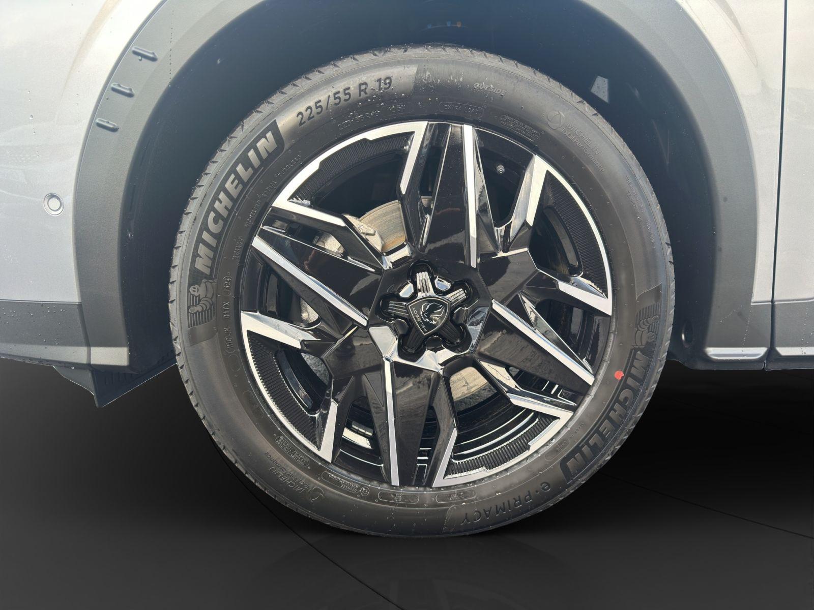 Peugeot 5008 Allure Pack Hybrid