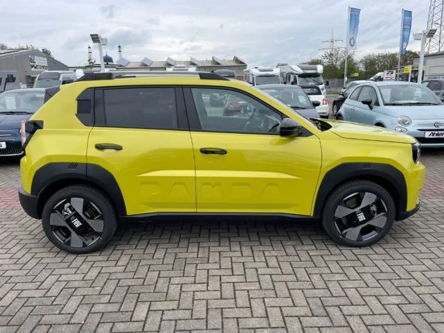 Fiat Grande Panda E La Prima