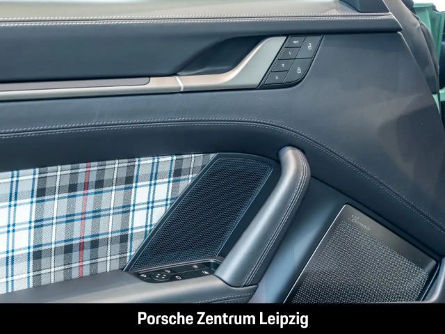 Porsche 992 Coupé Turbo