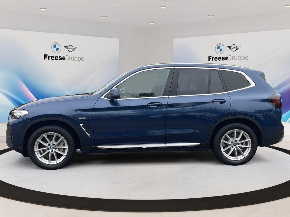 BMW X3 xDrive30e