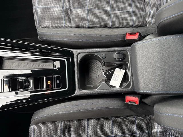 Volkswagen Golf GTE eHybrid