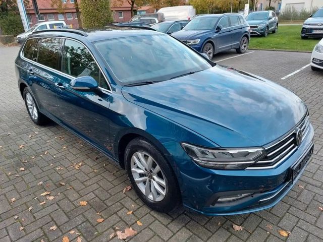 Volkswagen Passat Business DSG Variant