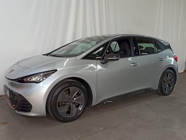 Cupra Born HeadUp Kamera ACC LED LM18