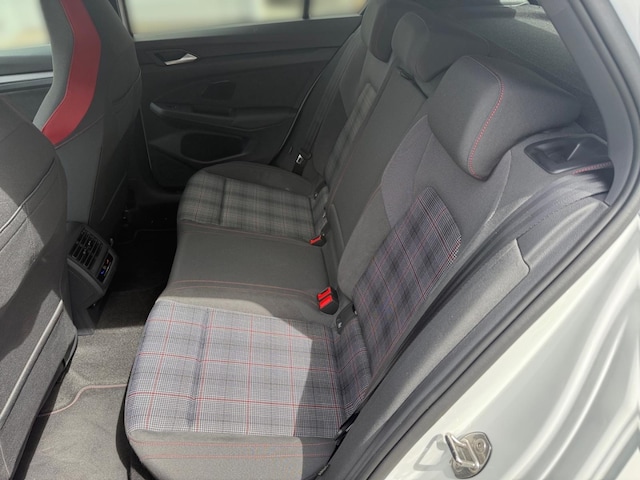 Volkswagen Golf 2.0 TSI GTI