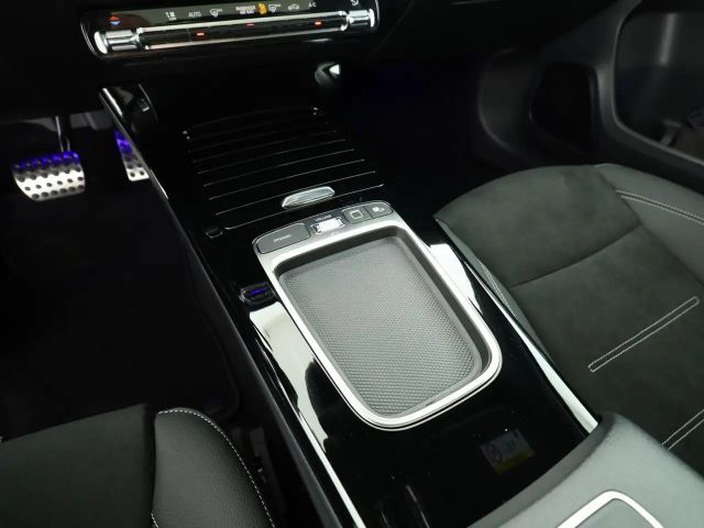 Mercedes-Benz A 180 AMG Line Hatchback