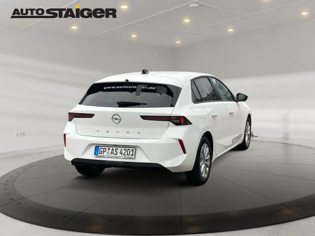 Opel Astra 1.2 Turbo Enjoy Turbo