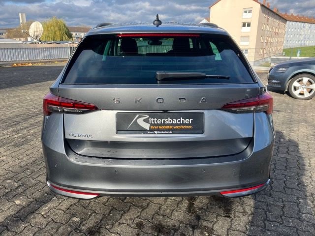 Skoda Octavia Combi Selection