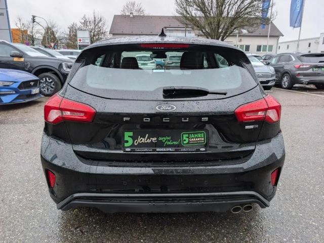 Ford Focus ST Line
