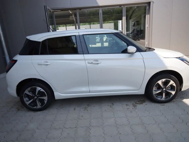 Suzuki Swift AllGrip Comfort Hybrid Plus