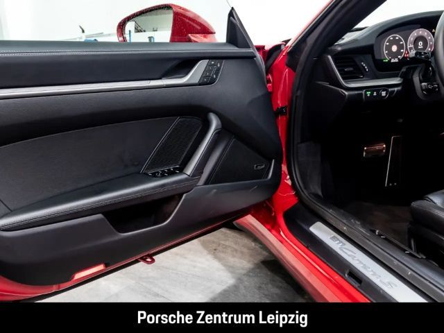 Porsche 992 Cabrio Carrera S