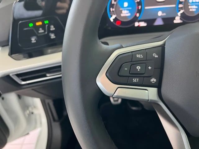 Volkswagen Golf 1.0 TSI Move