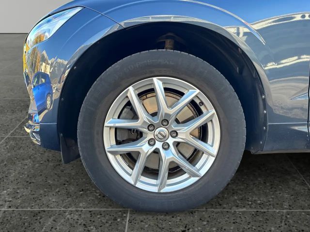 Volvo XC60 AWD Geartronic Momentum