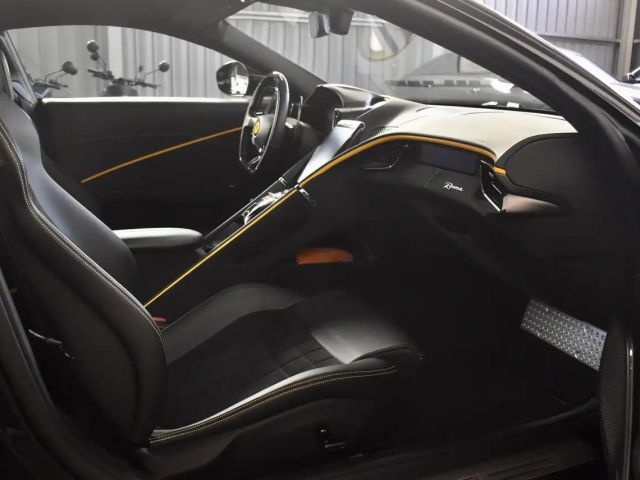 Ferrari Roma Garantie/JBL/Passenger/Carbon/ADAS/S-Lüftung