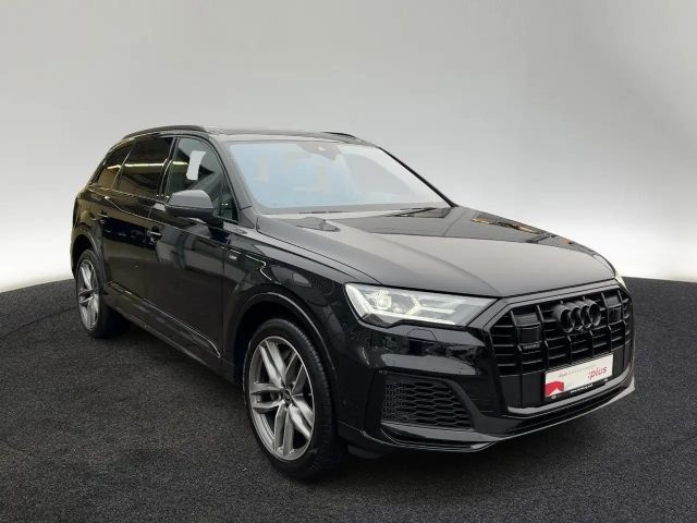 Audi Q7 55 TFSI Hybride Quattro S-Line
