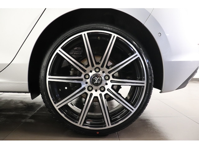 Volkswagen Golf 1.5 TSI Golf VIII