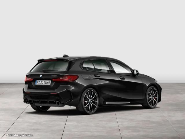BMW 135 Sedan xDrive
