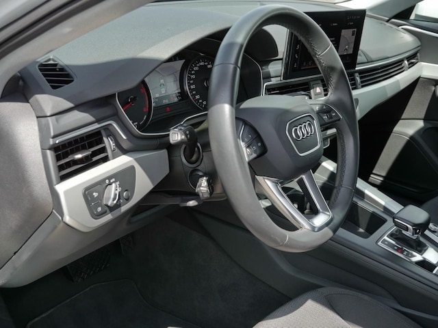 Audi A4 30 TDI Avant S-Tronic