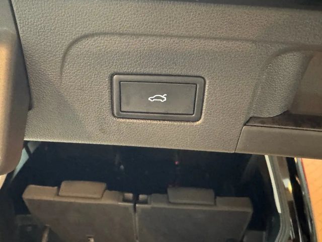 Volkswagen Touran DSG Life