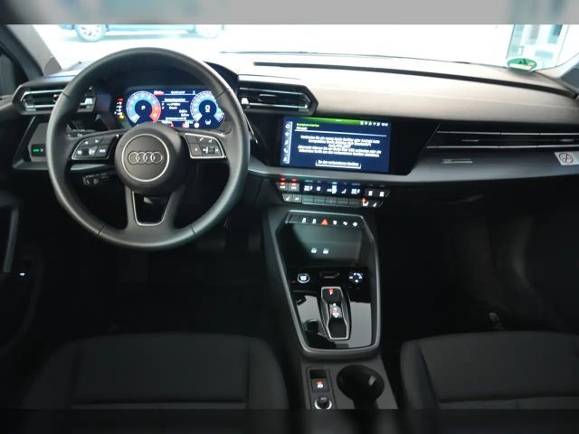 Audi A3 30 TFSI Sedan