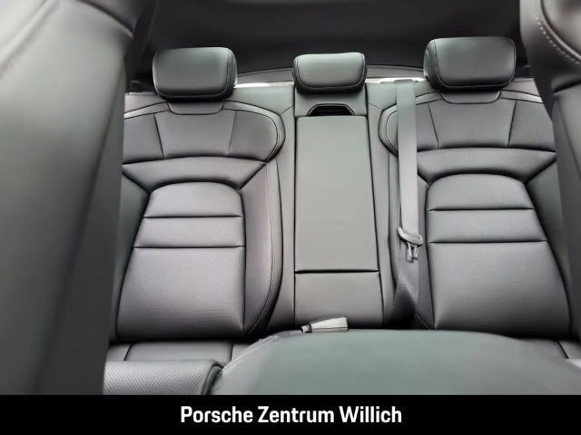 Porsche Taycan 4S Cross Turismo