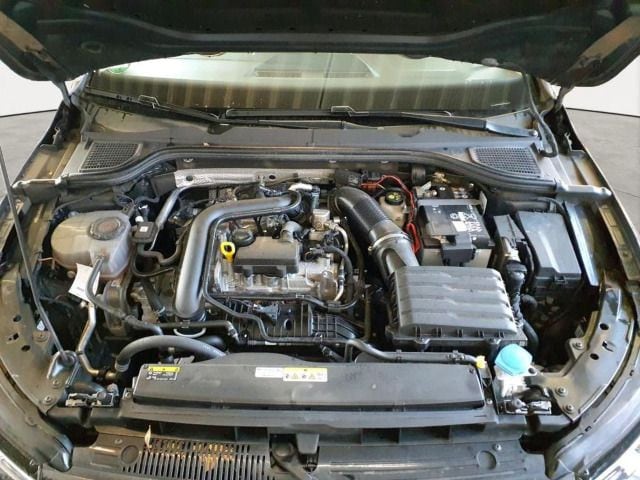 Volkswagen Golf 1.0 TSI Golf VIII Life Variant