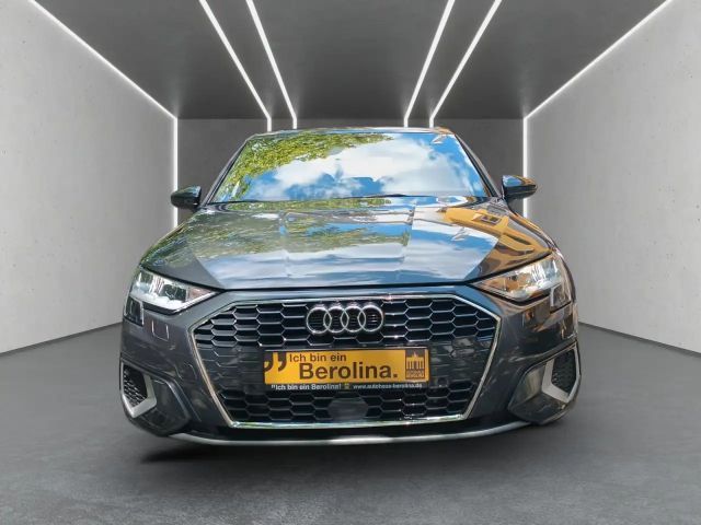 Audi A3 40 TFSI Hybride S-Tronic Sedan