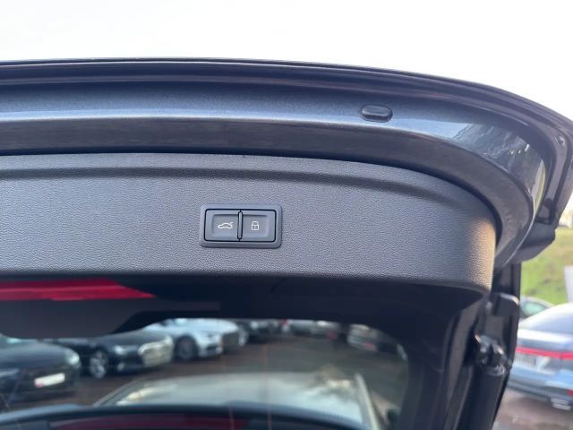 Audi A3 30 TFSI S-Line S-Tronic Sportback