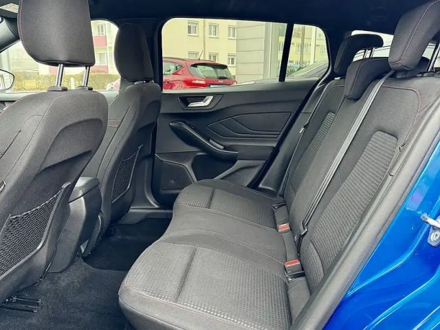 Ford Focus ST Line