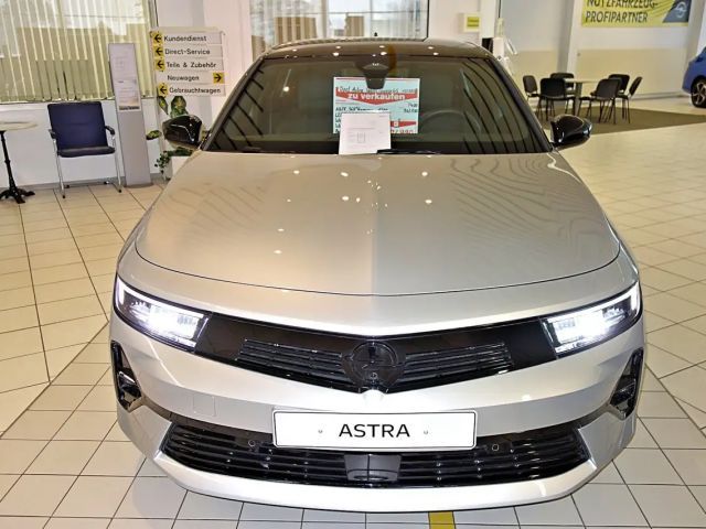 Opel Astra Sports Tourer