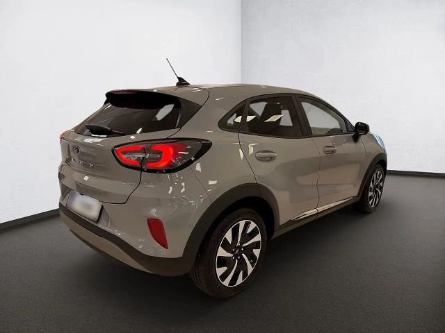 Ford Puma EcoBoost Titanium