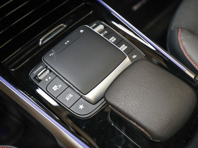 Mercedes-Benz EQB 300 4MATIC