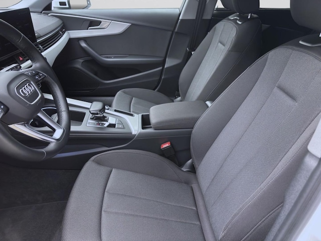 Audi A4 40 TDI Avant S-Tronic