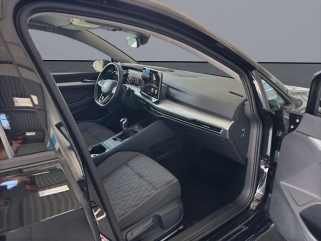 Volkswagen Golf 1.5 TSI Golf VIII