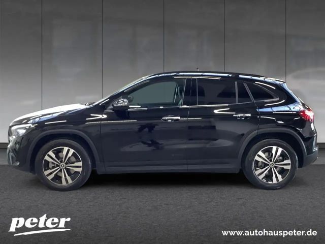 Mercedes-Benz GLA 220 4MATIC GLA 220 d