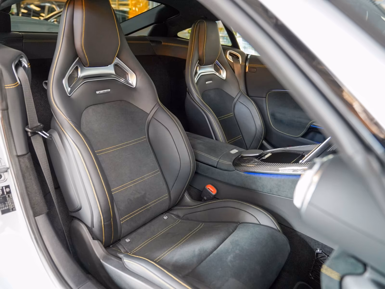 Mercedes-Benz AMG GT 4MATIC+