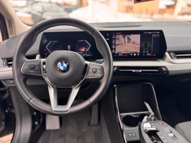 BMW 218 KAMERA DAB KLIMAAUTO LED NAVI