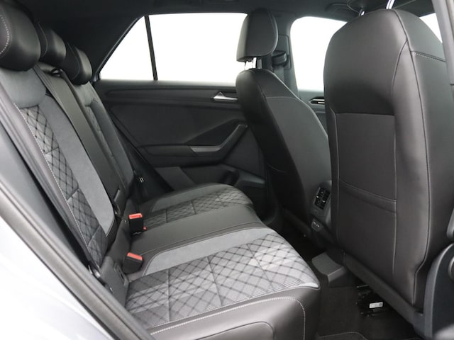 Volkswagen T-Roc 2.0 TSI DSG IQ.Drive R-Line