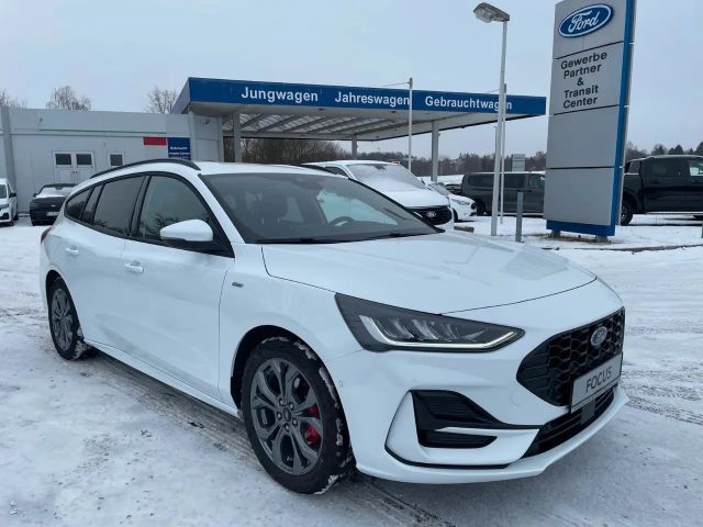 Ford Focus ST Line Wagon