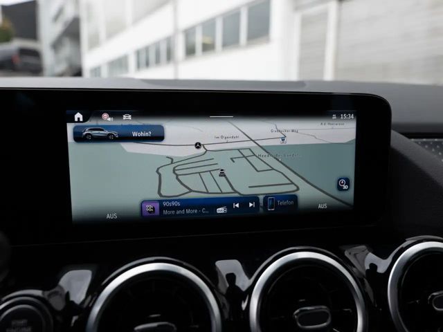 Mercedes-Benz GLA 180 Progressive