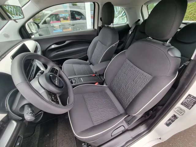 Fiat 500e 42 kWh Icon