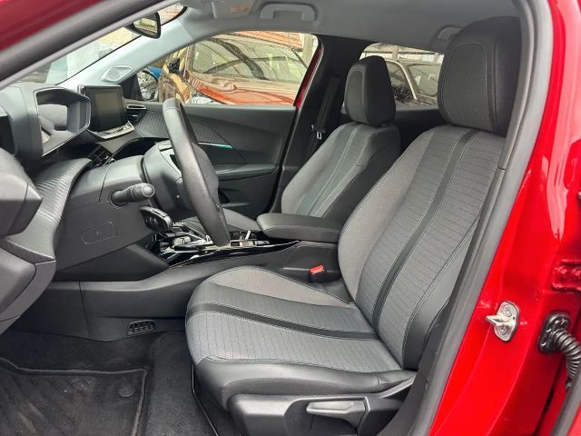 Peugeot E-2008 Allure Pack