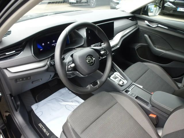 Skoda Octavia Ambition iV