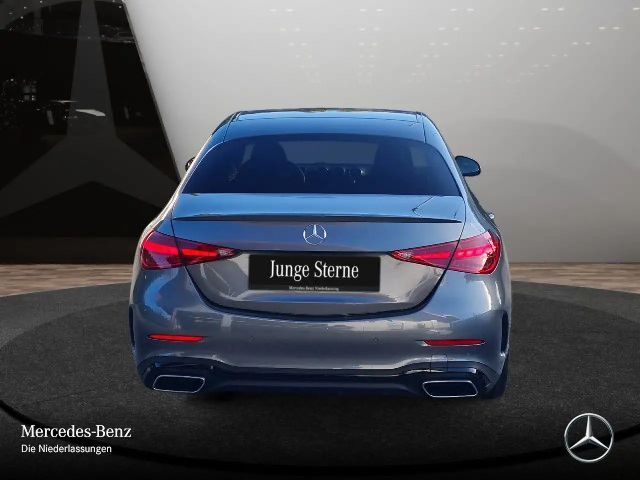 Mercedes-Benz C 180 AMG Line Sedan