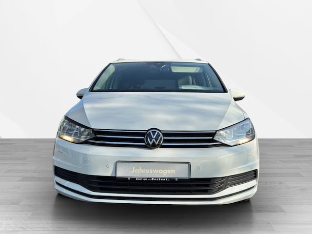 Volkswagen Touran 1.5 TSI DSG