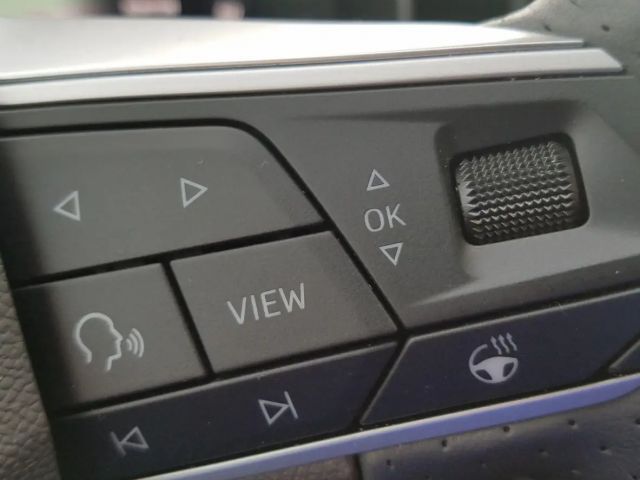 Seat Leon 1.5 eTSI FR-lijn Sportstourer